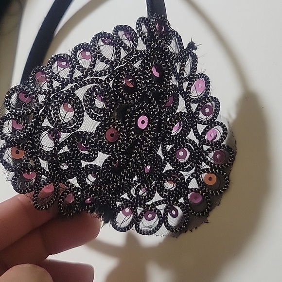 Women lace pink and black heart head band - Picture 2 of 3